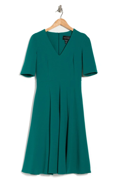 Donna Morgan V-neck Fit & Flare Dress In Evergreen