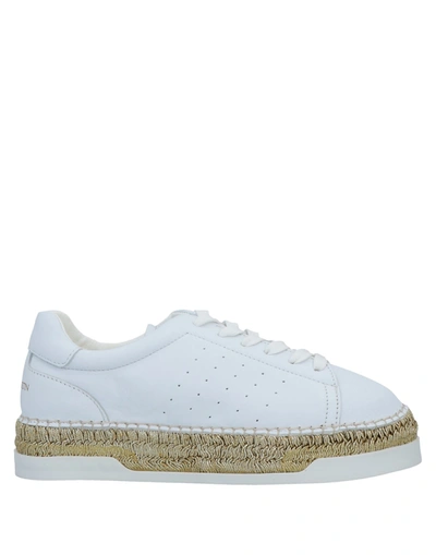 Canal St Martin Espadrilles In White