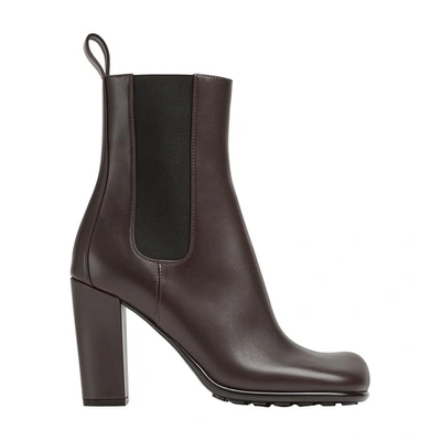 Bottega Veneta Storm Ankle Boots In Fondant