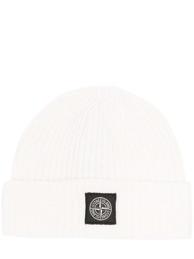 Stone Island Compass-motif Ribbed Beanie In White