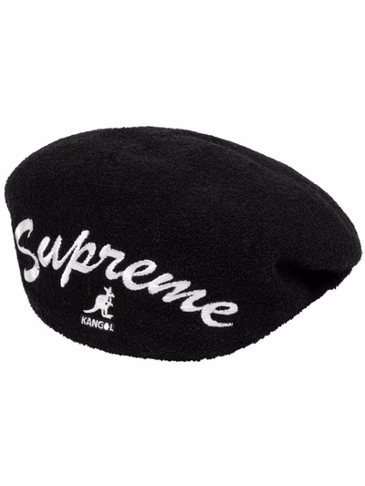 Supreme X Kangol Bermuda 504 贝雷帽 In Schwarz