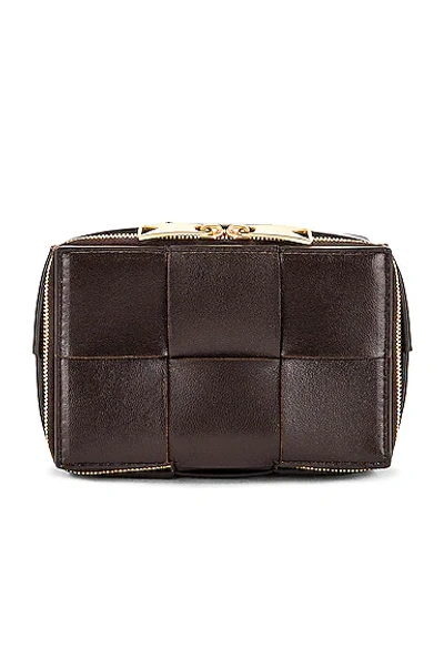 Bottega Veneta Intreccio Travel Case In Fondant & Gold