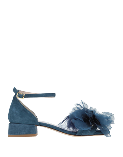 Tosca Blu Sandals In Blue