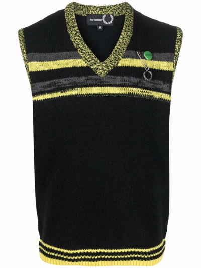 Fred Perry Striped-detail V-neck Knitted Waistcoat In Black