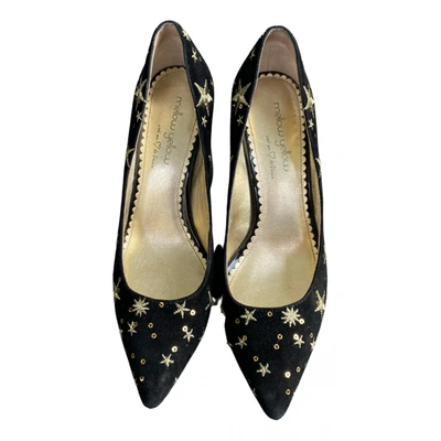 Pre-owned Mellow Yellow Glitter Heels In Black