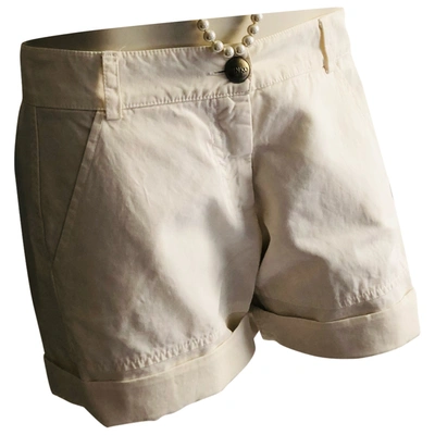Pre-owned Pinko Shorts In White