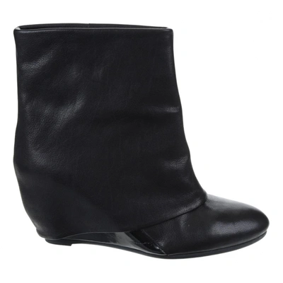 Pre-owned French Connection Leather Ankle Boots In Black