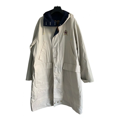 Pre-owned Tommy Hilfiger Trenchcoat In Beige