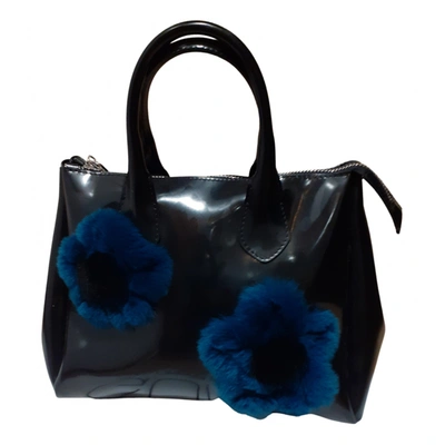Pre-owned Gianni Chiarini Patent Leather Handbag In Black