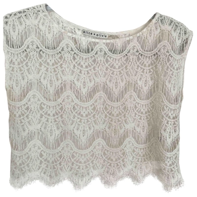 Pre-owned Alice And Olivia Top In White