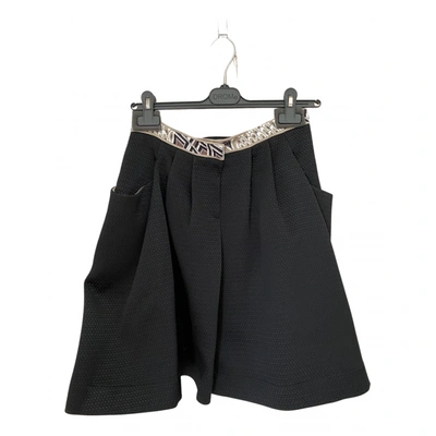 Pre-owned Leonard Silk Mid-length Skirt In Black