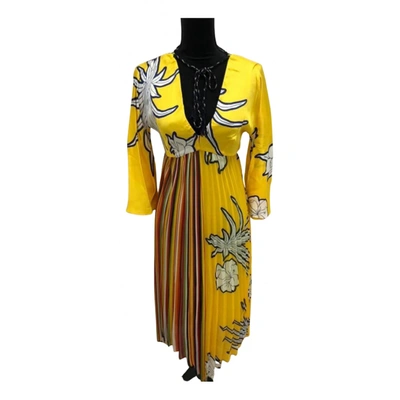 Pre-owned Pinko Mid-length Dress In Yellow