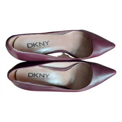 Pre-owned Dkny Leather Heels In Burgundy