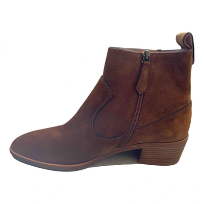 Pre-owned Veronica Beard Ankle Boots In Camel