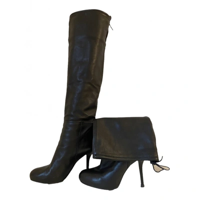 Pre-owned Dkny Leather Boots In Black