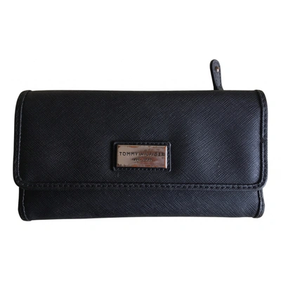 Pre-owned Tommy Hilfiger Cloth Wallet In Black