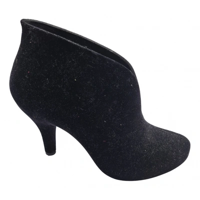 Pre-owned Melissa Ankle Boots In Black