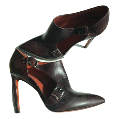 Pre-owned Santoni Leather Heels In Burgundy