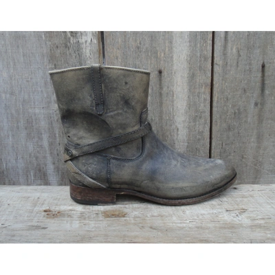 Pre-owned Frye Leather Buckled Boots In Grey