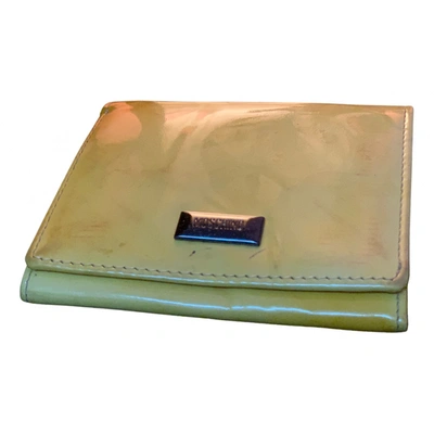 Pre-owned Moschino Card Wallet In Yellow