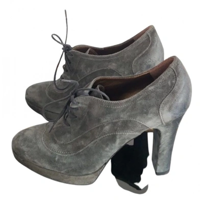 Pre-owned Janet & Janet Pony-style Calfskin Ankle Boots In Grey