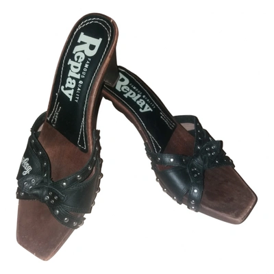 Pre-owned Replay Leather Sandal In Black
