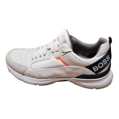 Pre-owned Hugo Boss Leather Trainers In White