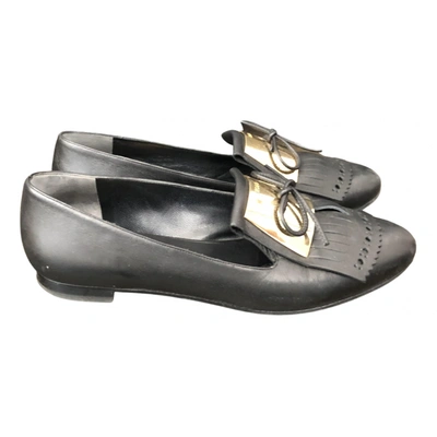Pre-owned Rodo Leather Flats In Black