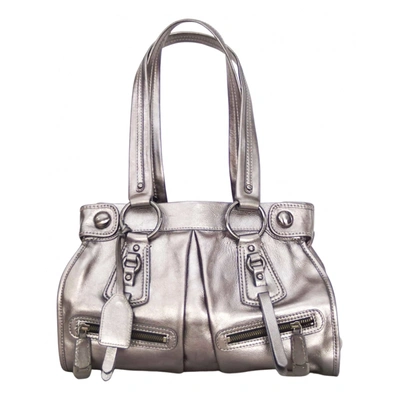 Pre-owned Dkny Leather Handbag In Silver