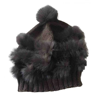 Pre-owned Pinko Beanie In Brown