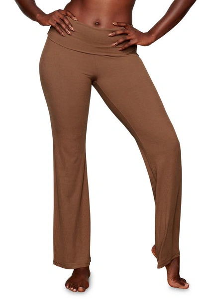 Skims Soft Lounge Fold Over Pants In Wood