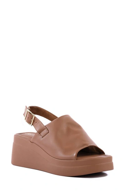 Seychelles Magnificent Leather Wedge Sandal In Cognac