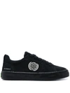 Cariuma Pro Skate Suede Sneakers In 黑色