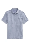 VINEYARD VINES JEAN STRIPE SANKATY PERFORMANCE POLO,1G010673