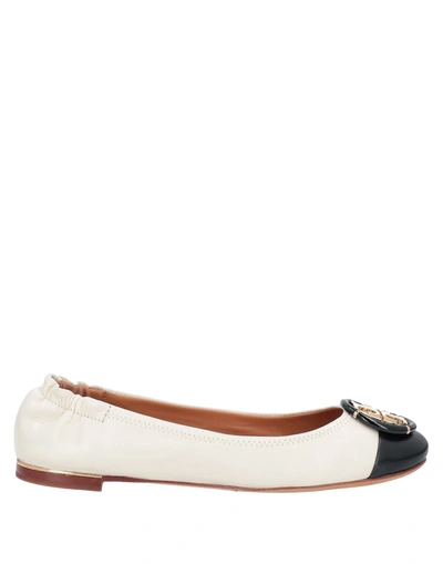 Tory Burch Ballet Flats In White