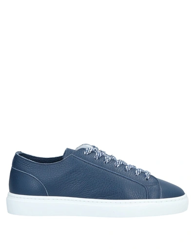 Doucal's Sneakers In Blue