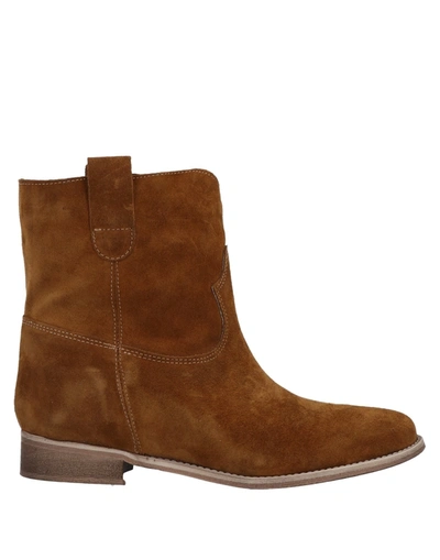 Gisel Moire Ankle Boots In Brown