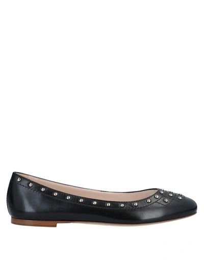 Tod's Ballet Flats In Black