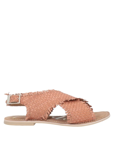 Cuplé Sandals In Beige