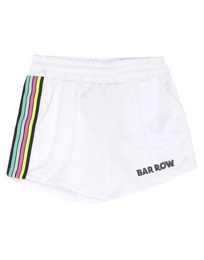 Barrow Woman Shorts & Bermuda Shorts White Size M Polyester