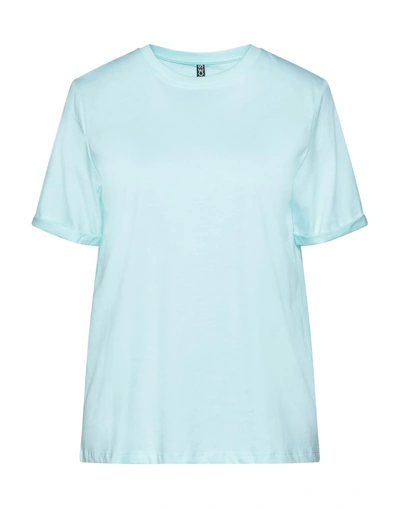 Pieces T-shirts In Light Green