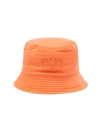 VALENTINO GARAVANI MEN'S VLOGO MONOCHROME BUCKET HAT,400014781141