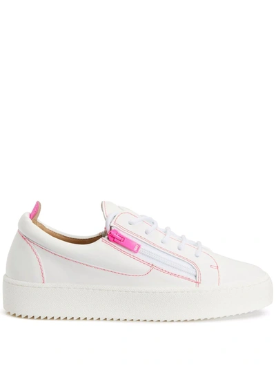 Giuseppe Zanotti Frankie Zip-detailed Leather Sneakers In Bianco