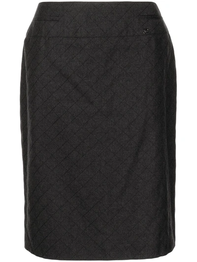 Pre-owned Chanel 2004 Diamond-pattern Pencil Skirt In Black
