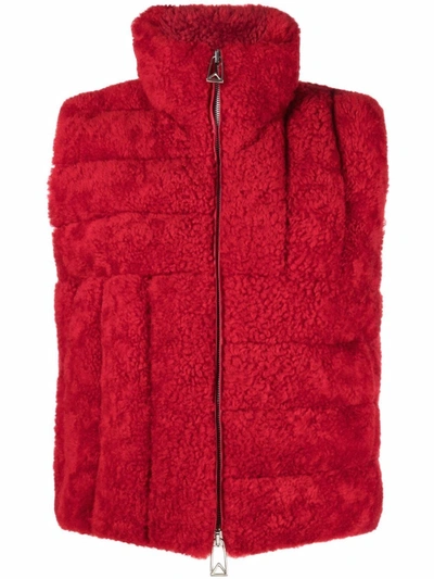 Bottega Veneta Quilted-finish Sleeveless Jacket In Red