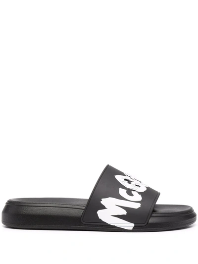 Alexander Mcqueen Black Rubber Slide Sandals With Logo In Black/white