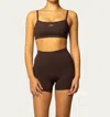 437 The 2-in-1 Bra In Espresso In Brown