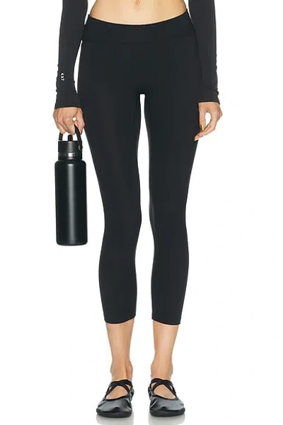 437 The Cropped Legging In Black