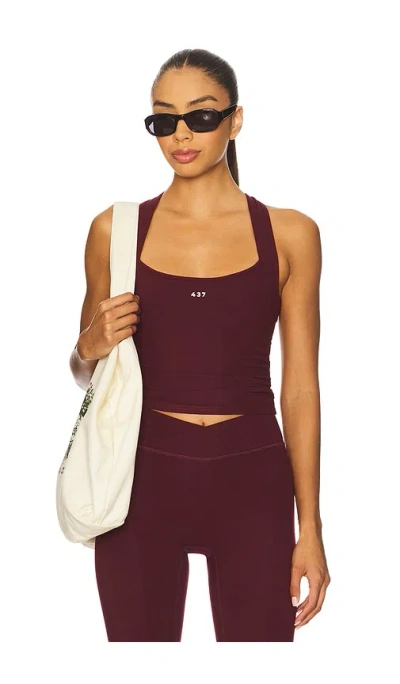 437 The Sculpt Tank Top In Burgundy