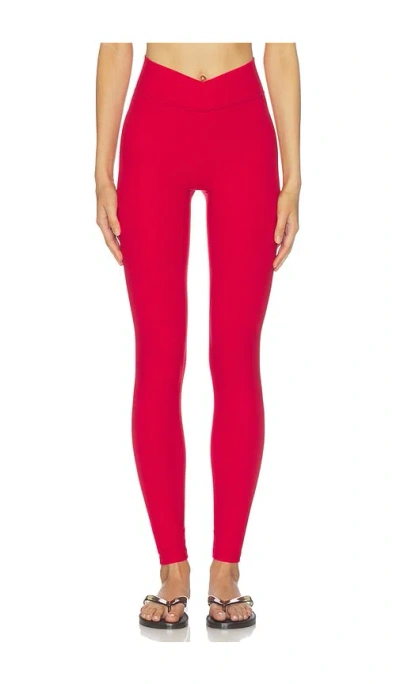 437 The V Legging In Scarlet